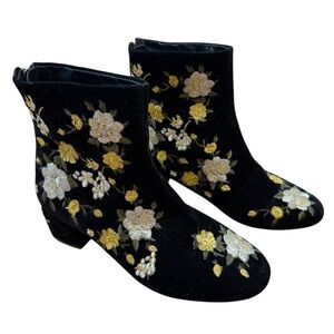 Topshop Floral Embroidered Black Ankle boots size 37